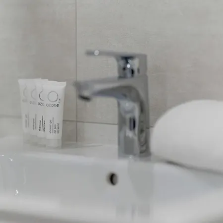 Appartement Spacious With Functional Interiors Parking & Balcony By Renters Poznań
